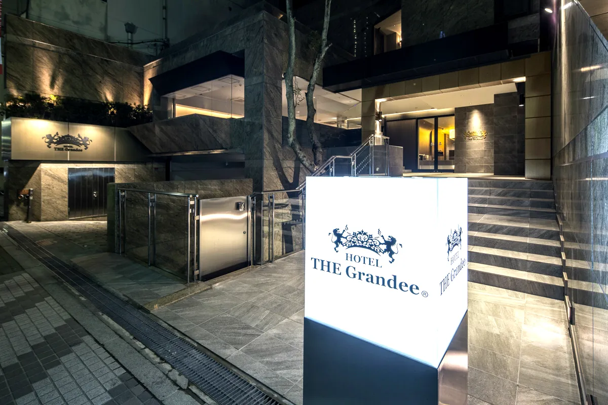 hotel the grandee 心斋桥