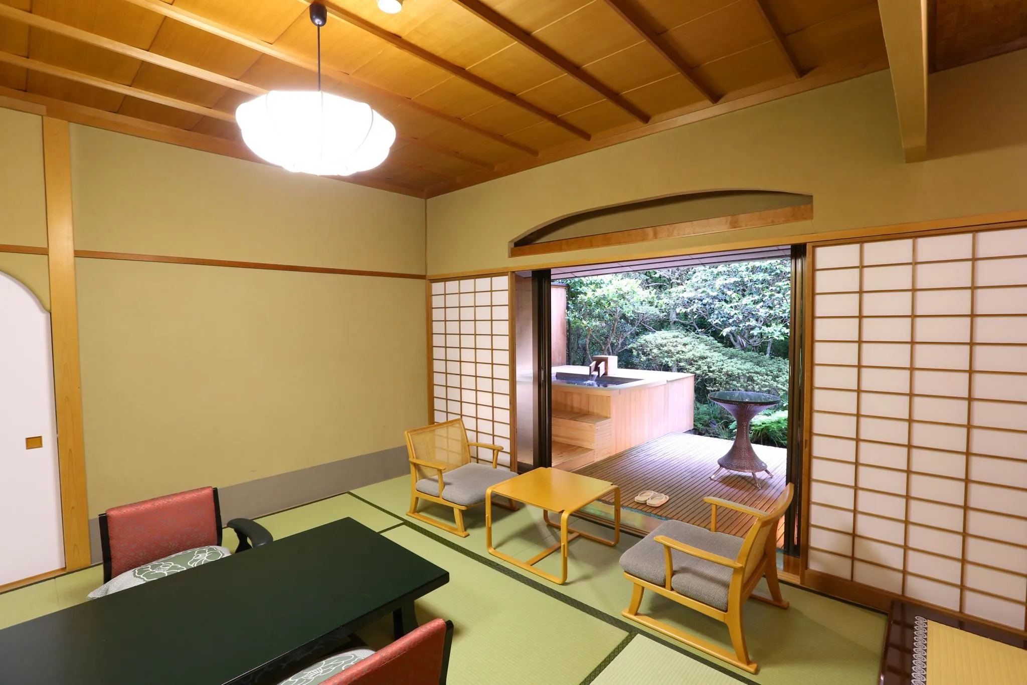 海石榴 宿泊予約はrelux リラックス